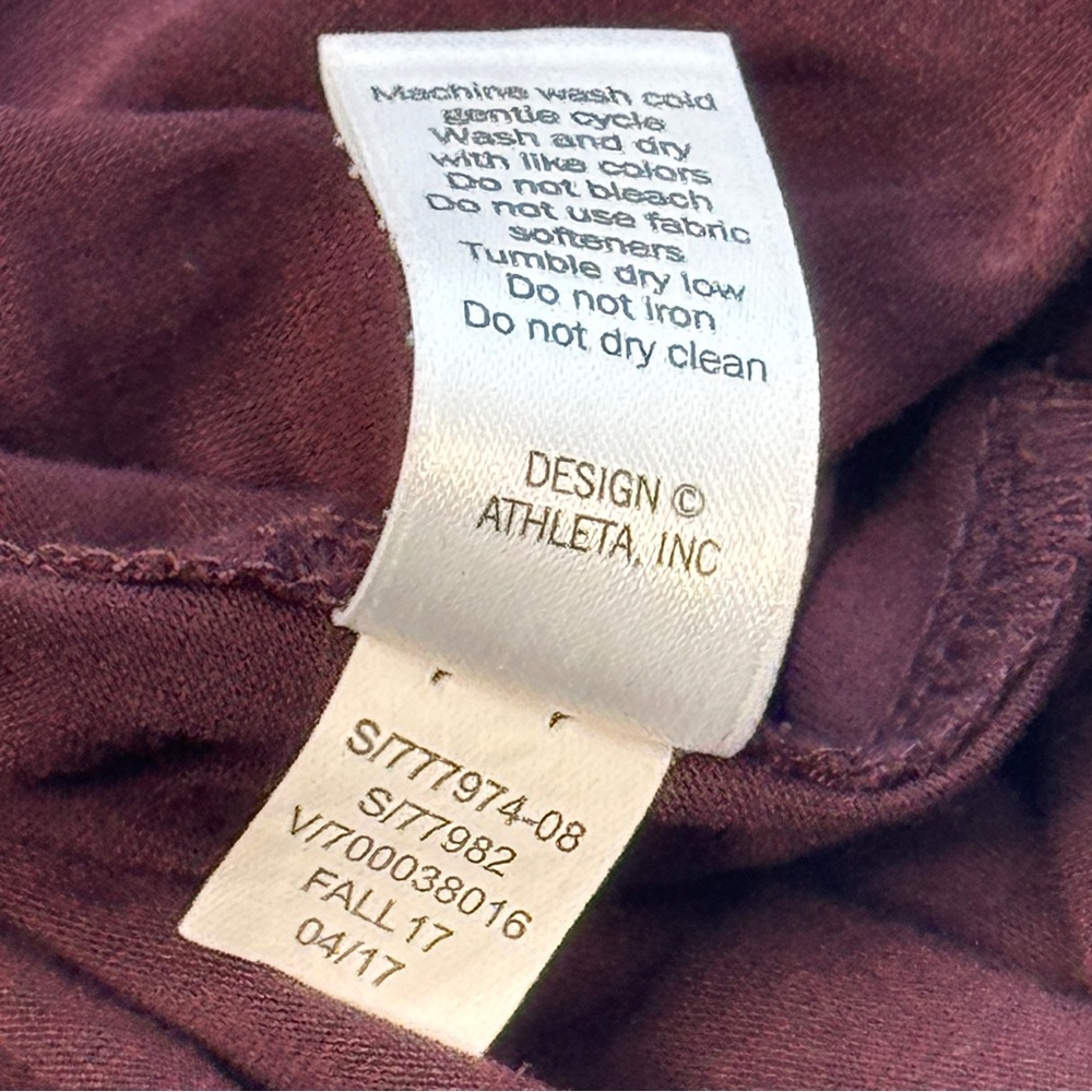 Athleta Cassis Open Back Flexlight Twist Purple Top Stretch XXS Unstinkable 2XS - Picture 11 of 12